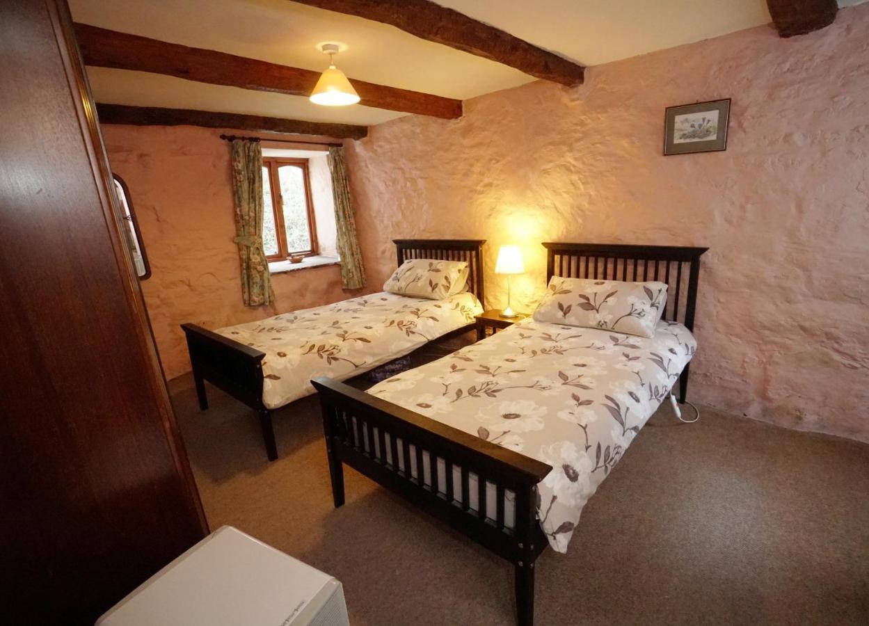 Ghyll Burn Cottage And Barn End Cottage Alston Eksteriør billede